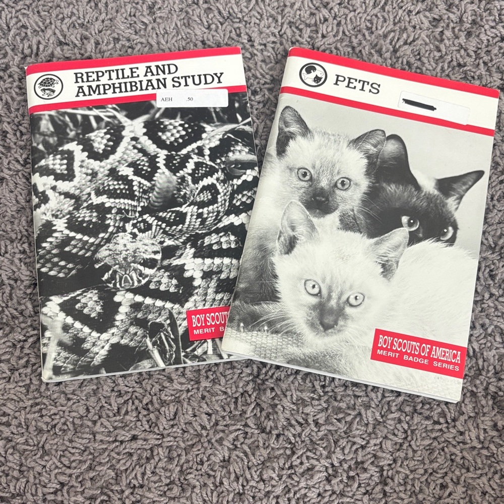 Boy Scouts of America set of 2 merit badge books